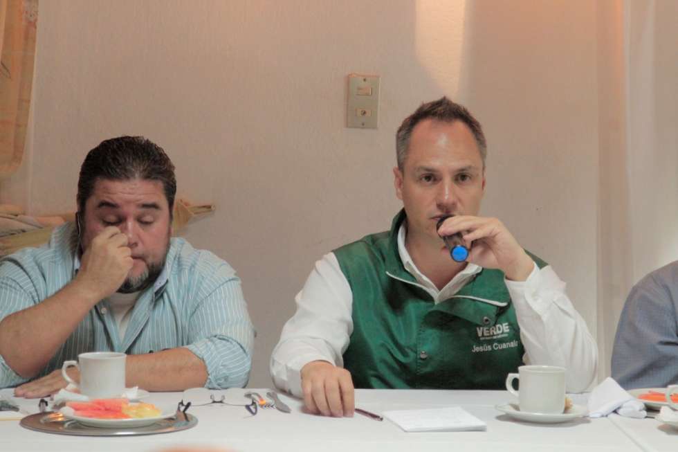 El candidato del PVEM presentó su plan de acción con respecto al transporte público, consistente en 3 ejes: Seguridad, Orden, Planeación e Infraestructura.